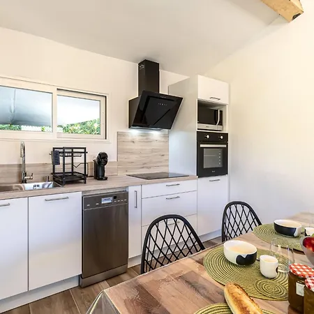 Nyaraló Casa Germaine By Interhome