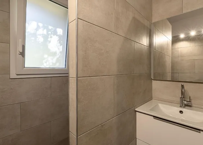 Casa Germaine By Interhome بيت للعطل