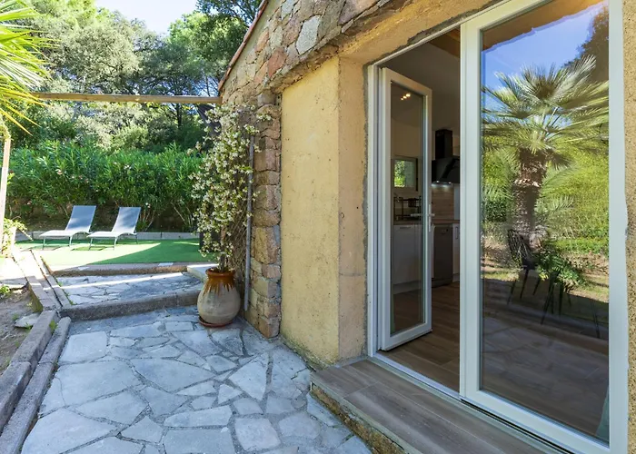 בית נופש Casa Germaine By Interhome *